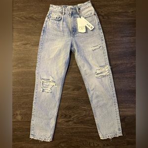 New Zara Classic Mom Fit Jeans